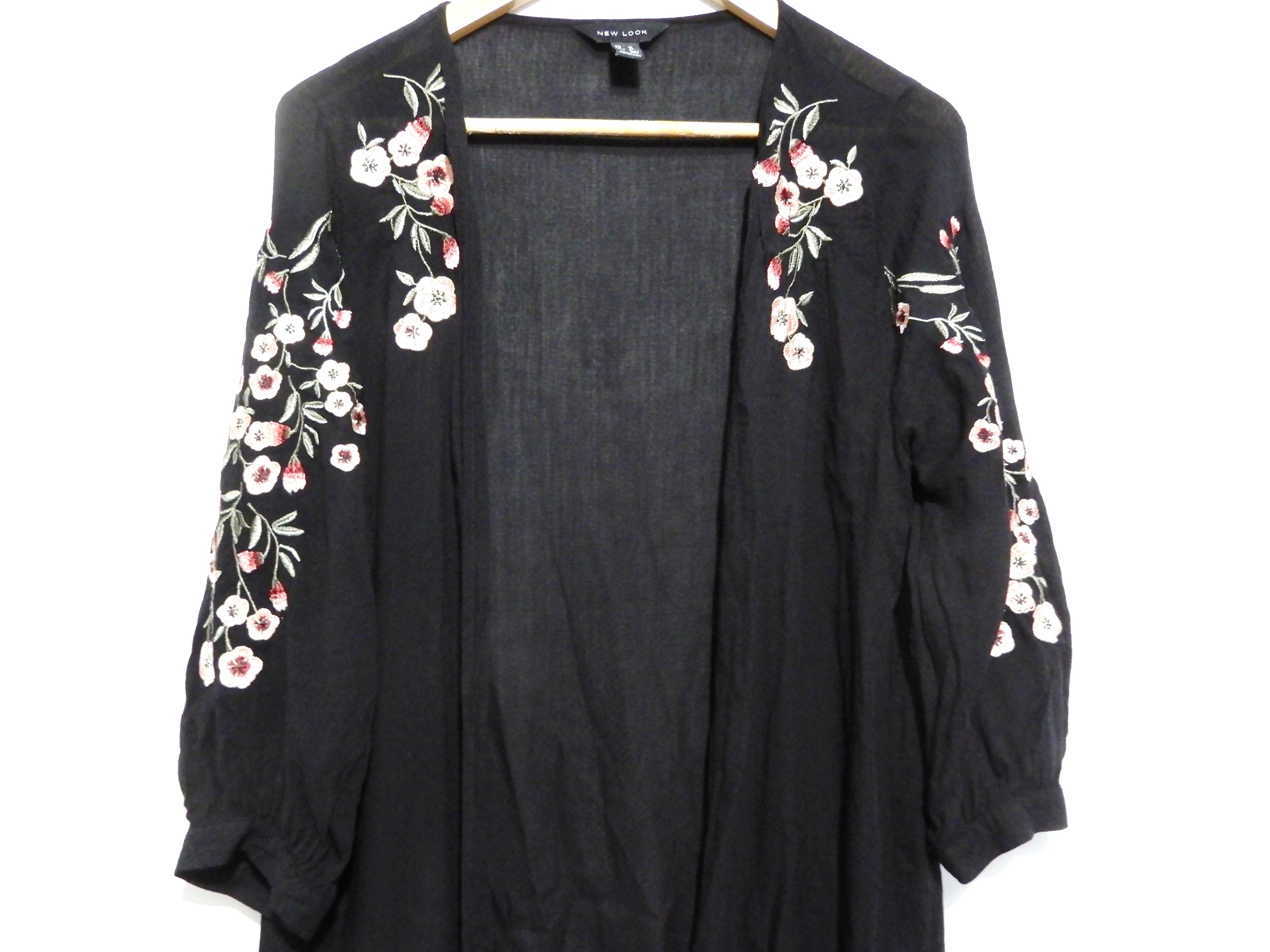Narzutka kardigan kimono czarne haft kwiaty New Look 38 M