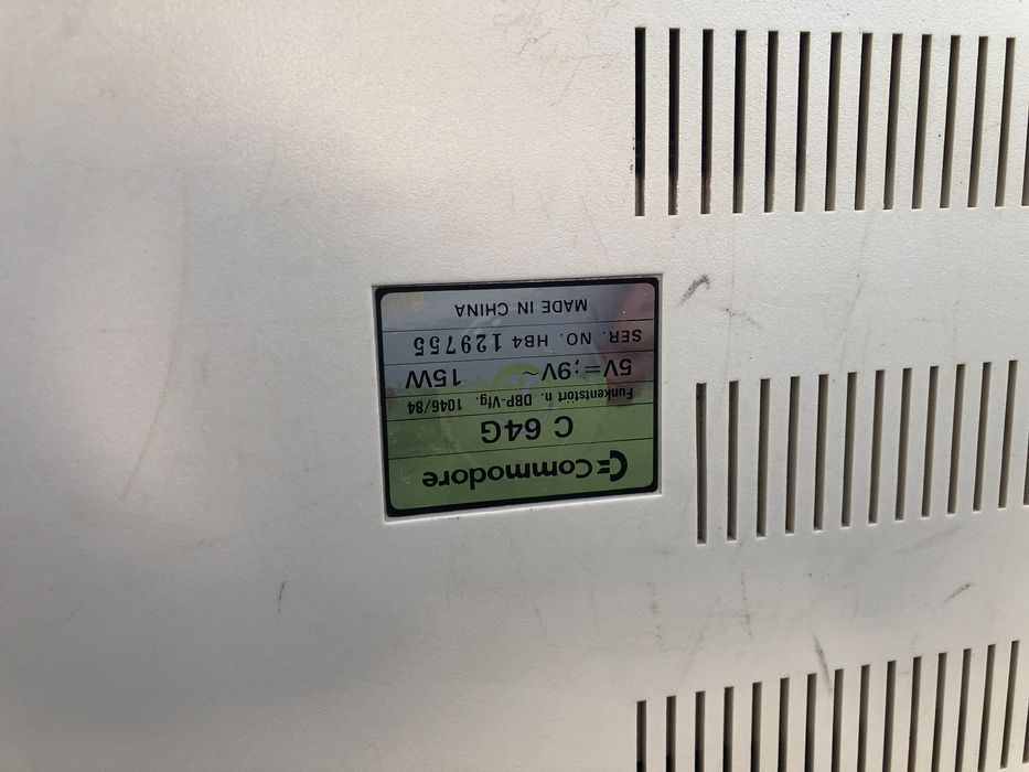 Klawiatura COMMODORE 64.