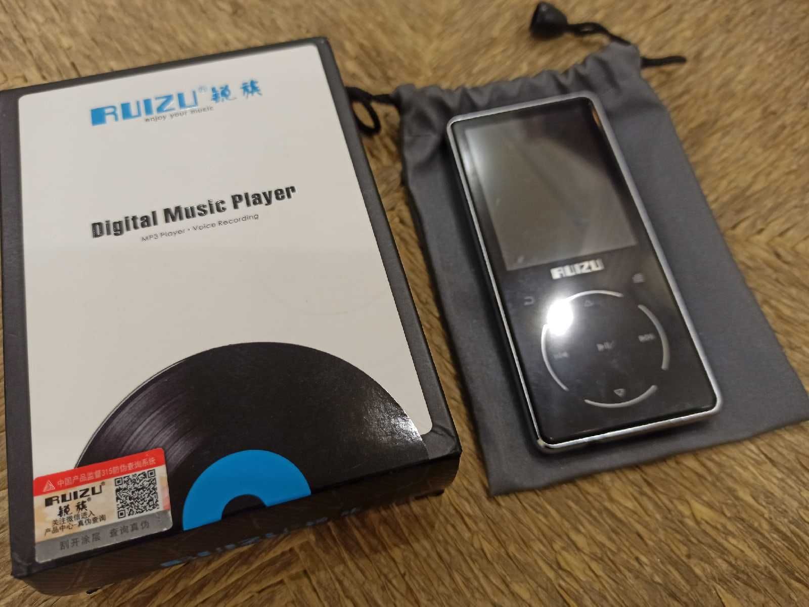 Портативный Bluetooth MP3-плеер RUIZU
