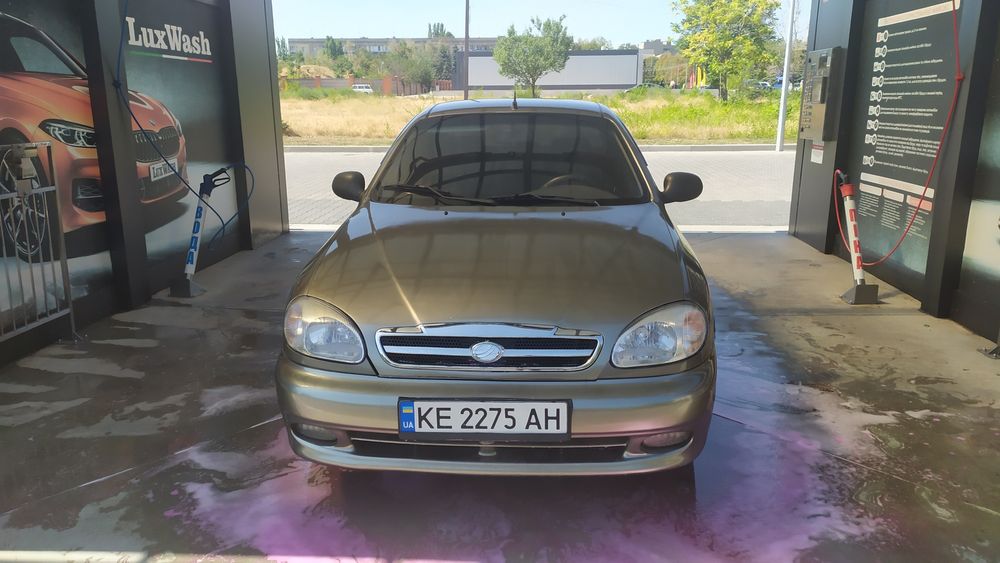 Продам ЗАЗ Ланос SE 2011 года максимальная комплектация газ/бензин