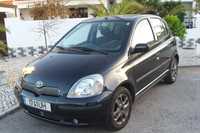 Toyota Yaris 1000 de cilindrada 2002