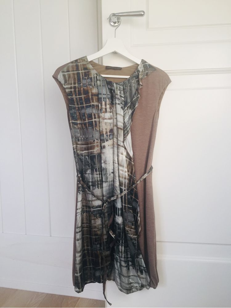 Sukienka TRUSSARDI roz.36