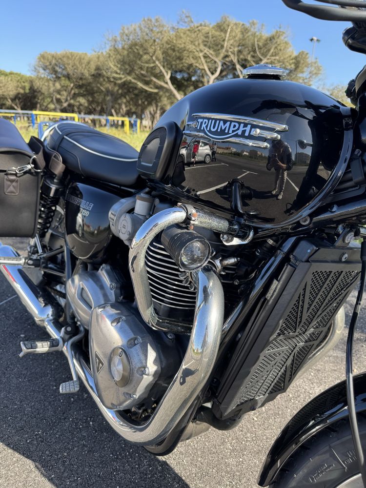 Triumph Bonneville T120