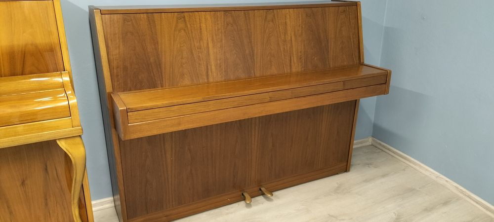 Pianino Nordiska Futura