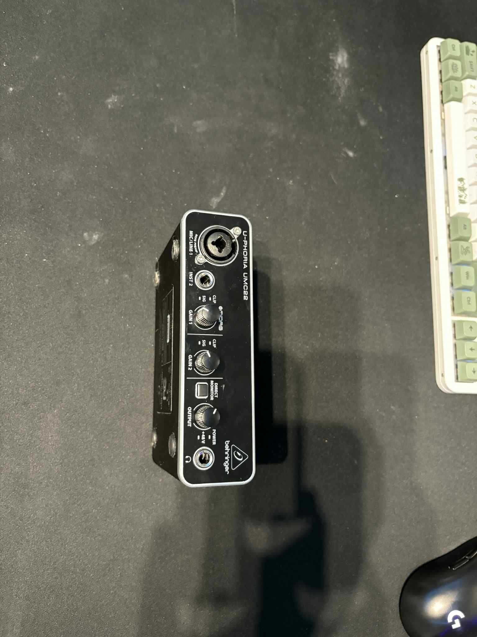 Interfejs audio Behringer u-phoria umc-22