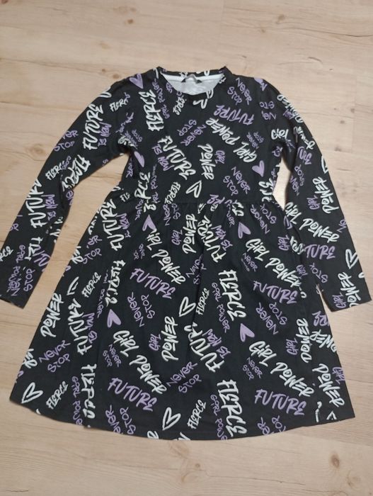 Paka zestaw ubrań 25 szt na 146 dla dziewczynki