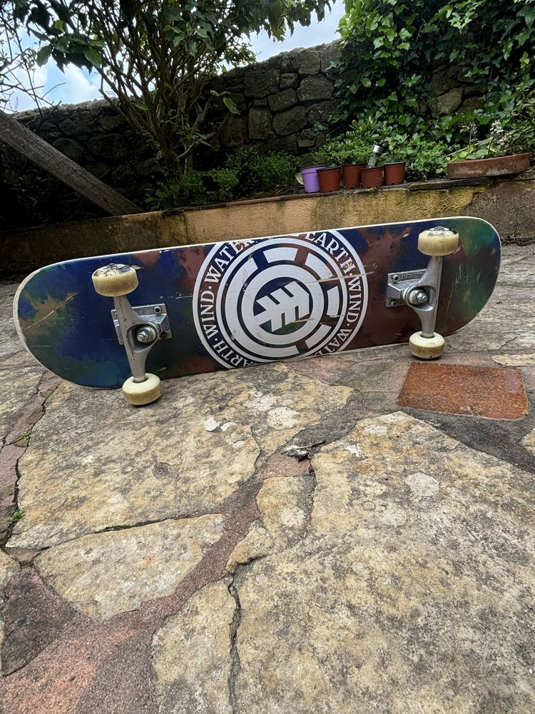 Skate da Element 8’