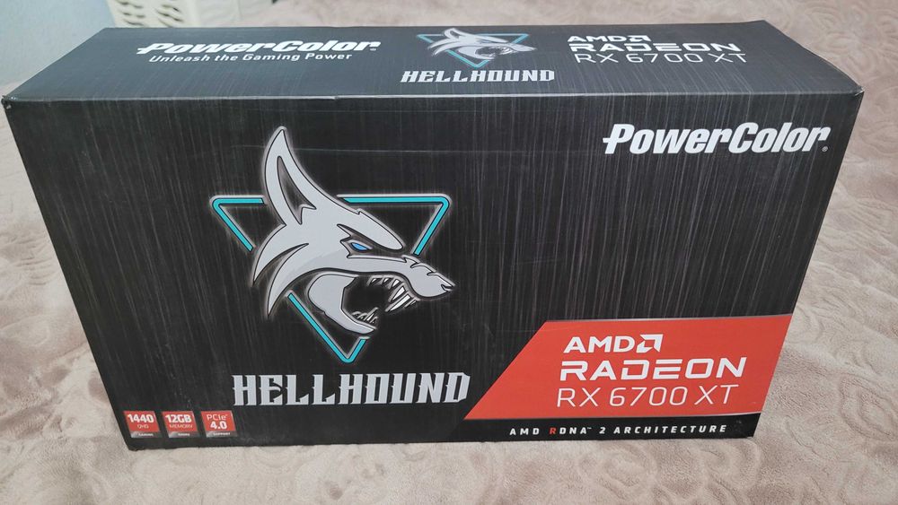 Grafika RX 6700 XT Hellhound