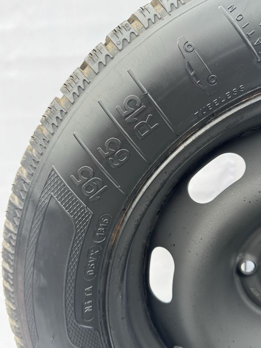 Koła opony stalowki 195/65R15 KLEBER zima peugeot citroen opel