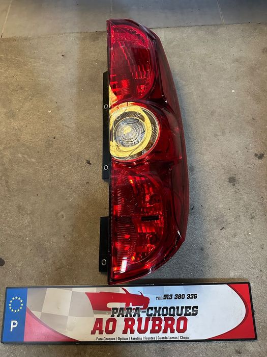 Farolim drt Opel combo D