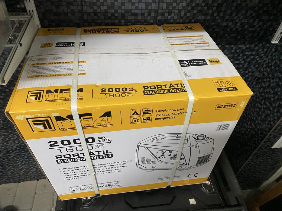 Генератор інверторний бензиновий 2кВт MGA MG2000i