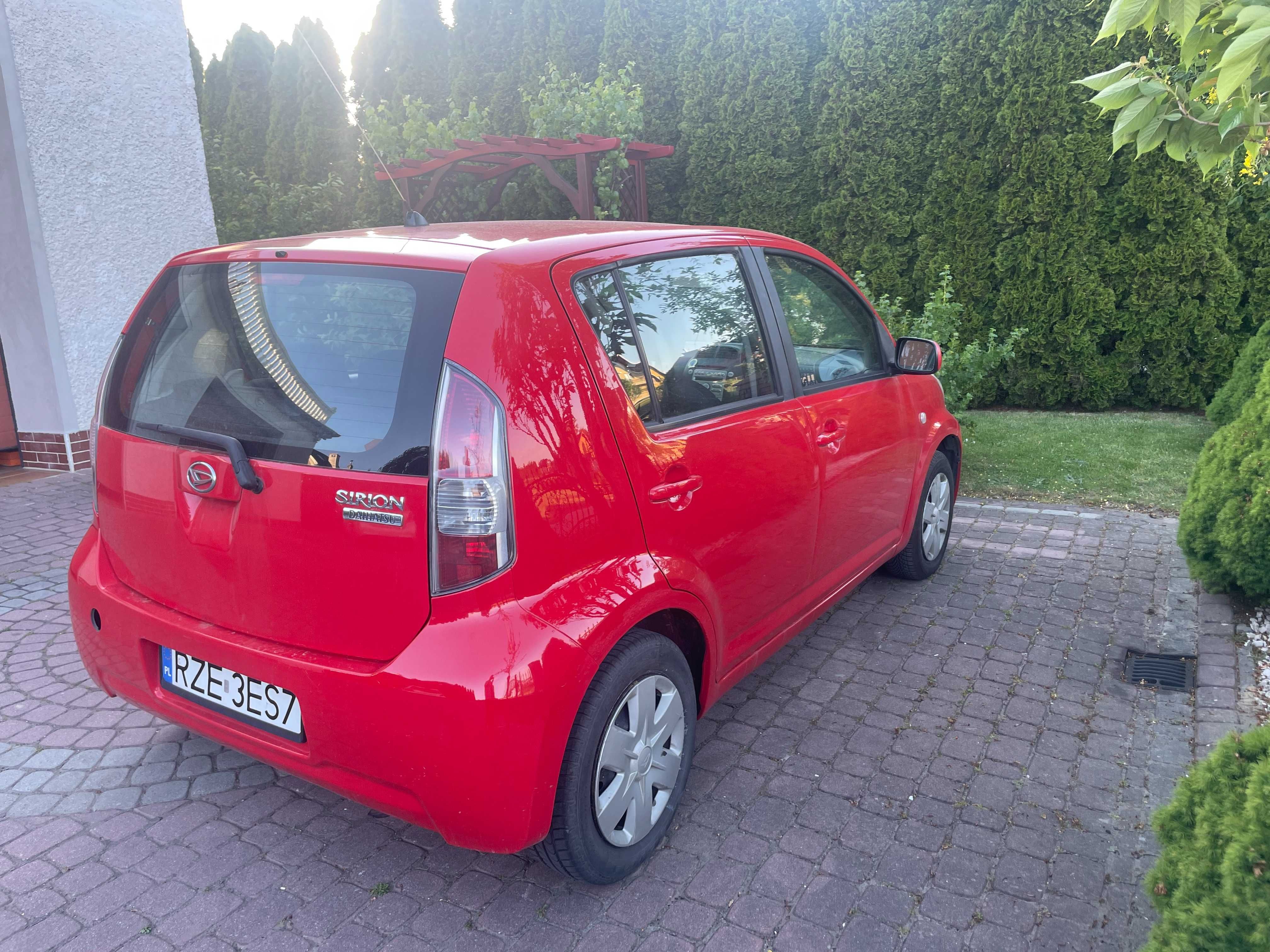 Daihatsu Sirion - 0 rdzy, 12 lat w rodzinie