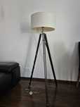 Lampa stojąca do pokoju