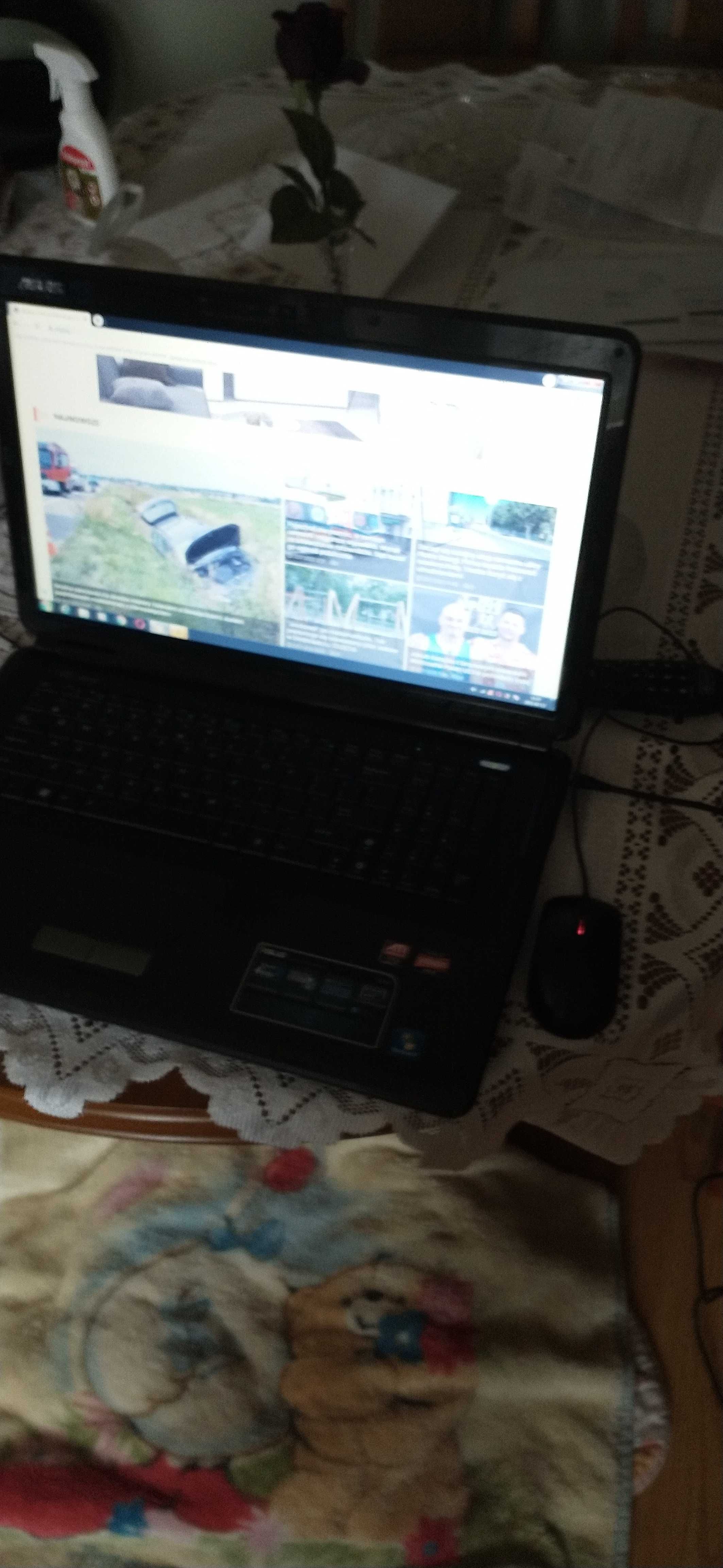 Laptop Asus k70ab 17.3 cala CENA OSTATECZNA + TORBA NA LAPKA