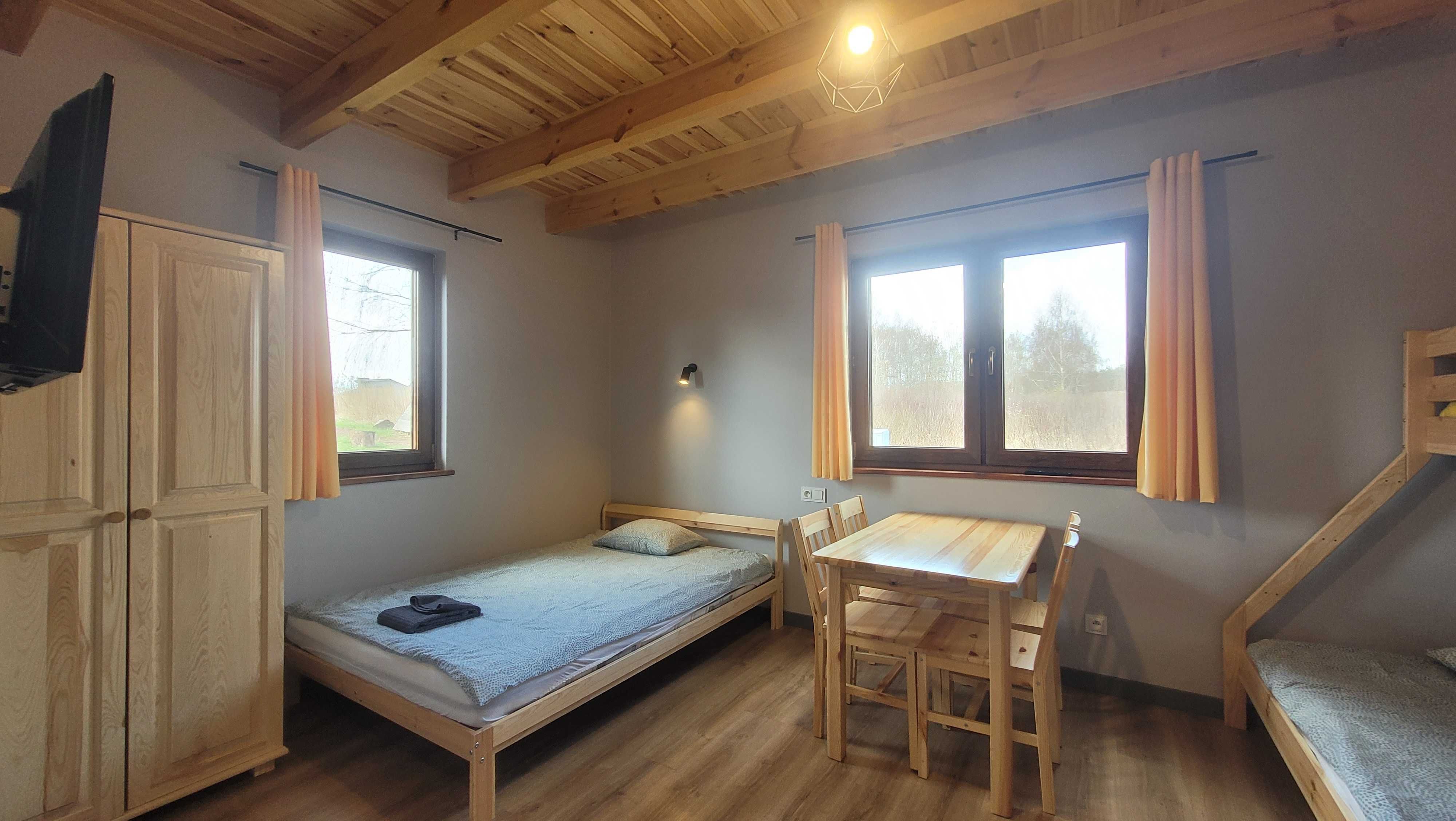Wrzosowe Wzgórze Chęciny - domki / apartamenty / pokoje z łazienkami
