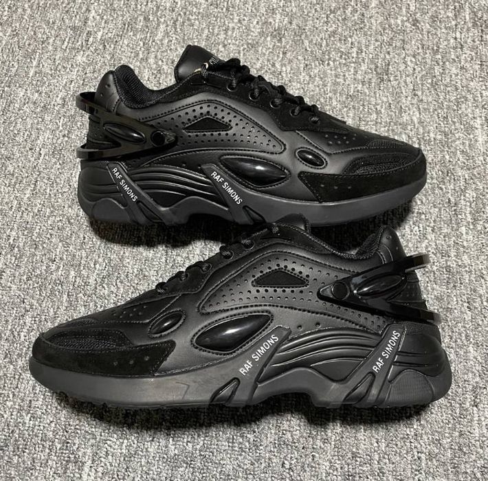 Кроссовки raf simons cylon 21 ЧИТАТИ ОПИС