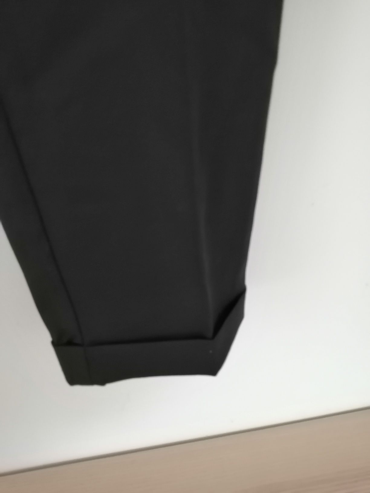 Czarne wysokie spodnie eleganckie materiałowe guma mankiet F&F, roz L