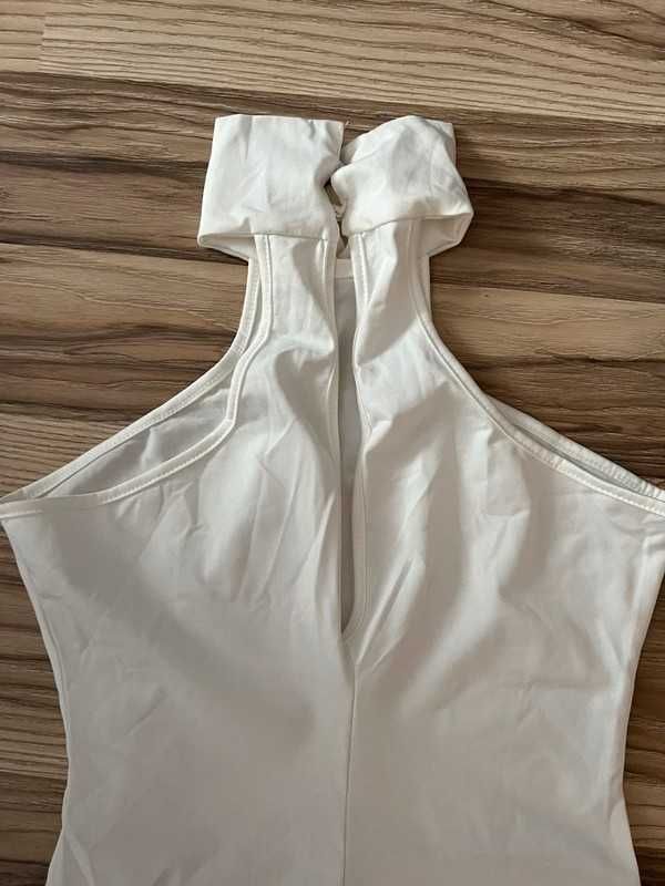 Biała nowa sukienka elastyczna S tuba dopasowana