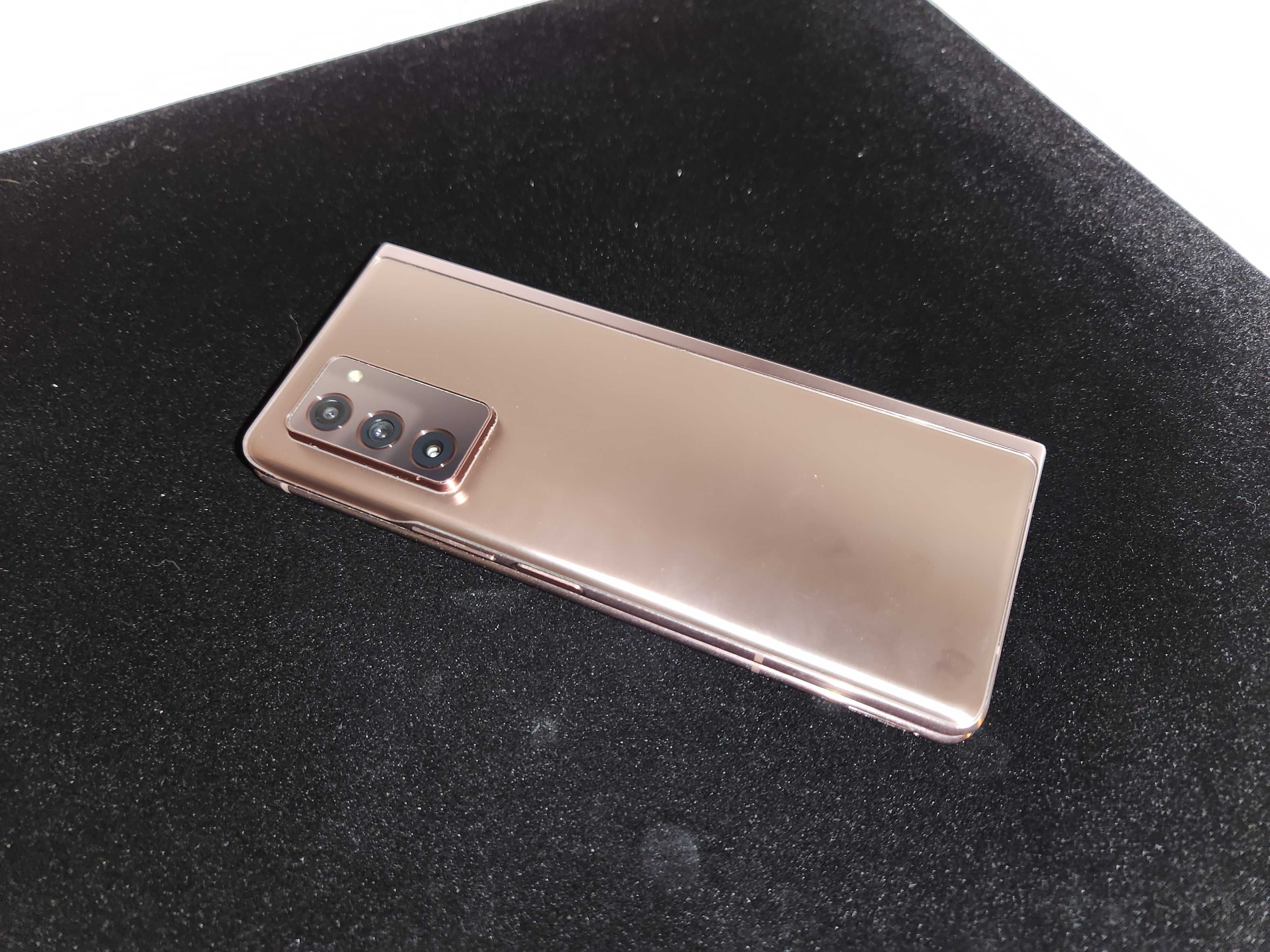 Samsung Galaxy Z Fold 2 12/256GB Mystic Bronze