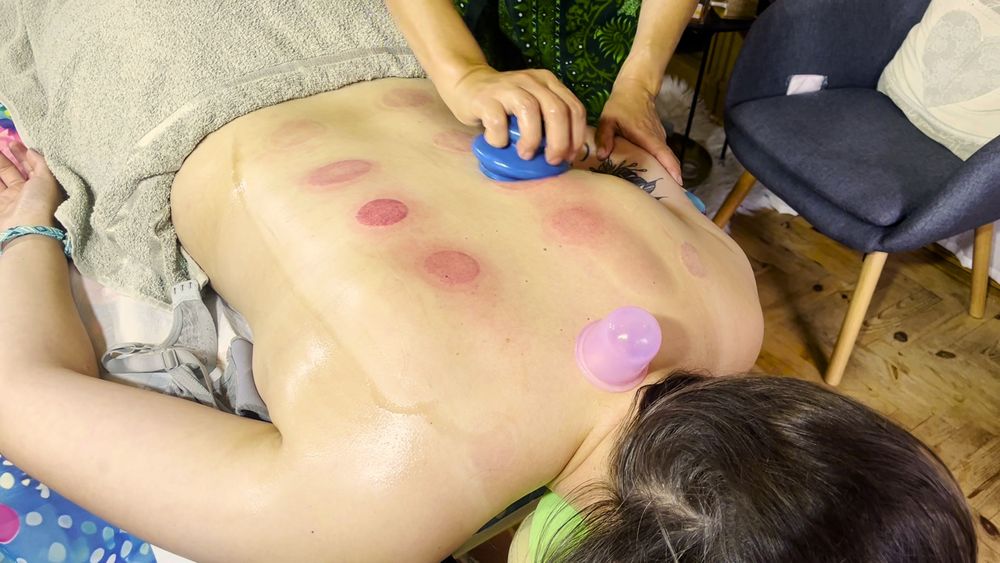 Bańki ogniowe i próżniowe z dojazdem do klienta – masaże twarzy i ciał