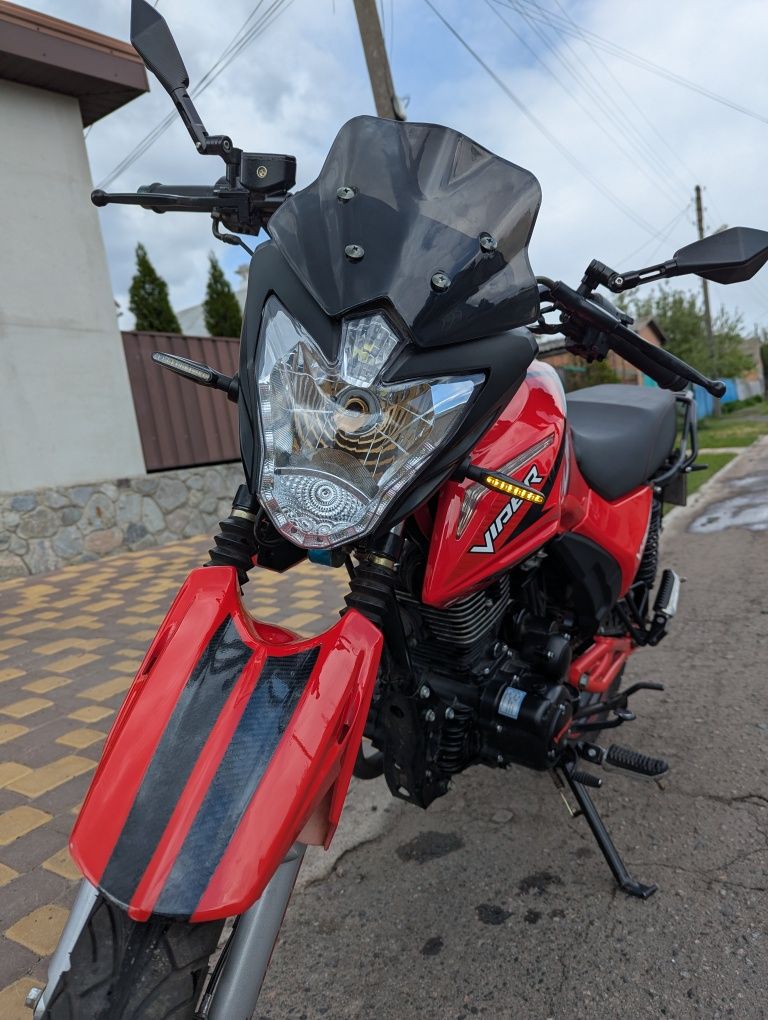 Мотоцикл viper v200p