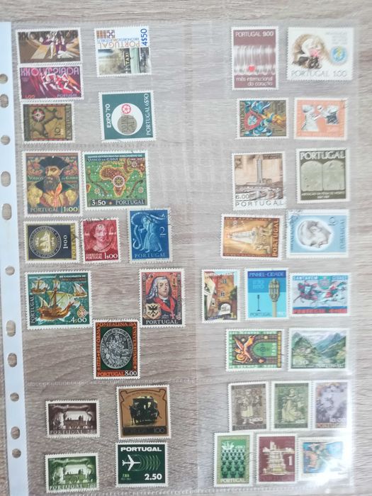 Conjunto de 340 selos de Portugal - Anos 60, 70 e 80