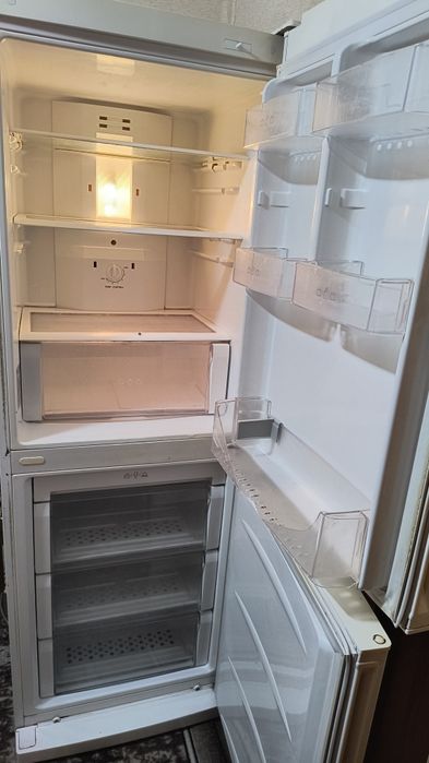 Продам холодильник LG, NO FROST