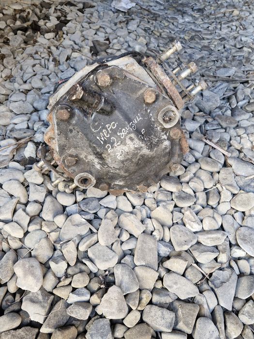 Задній міст до мерседеса 124