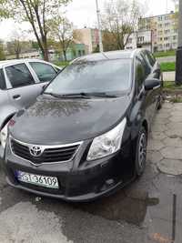 Sprzedam Toyota Avensis Kombi 1.8 benzyna 2010r