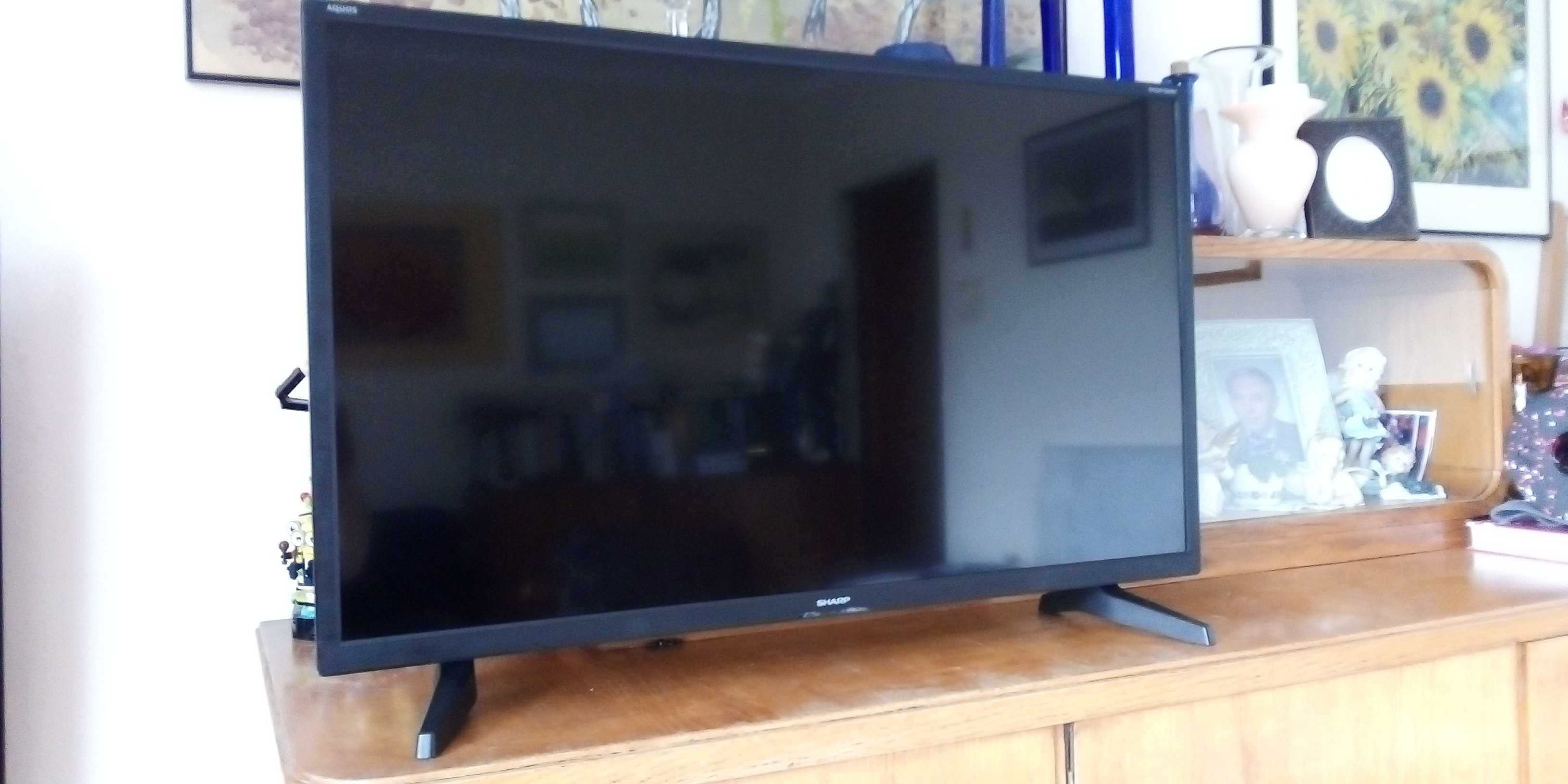 Telewizor Sharp Aquos 32 cale dvb t2