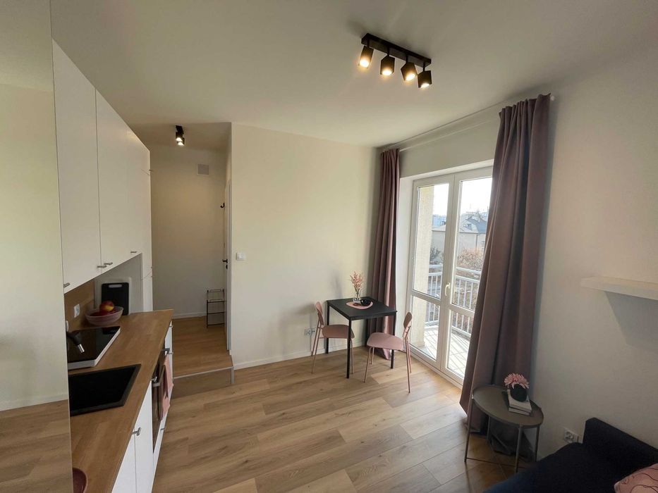 KAWCZA 60 – Nowoczesna kawalerka , gotowa do wynajmu od zaraz