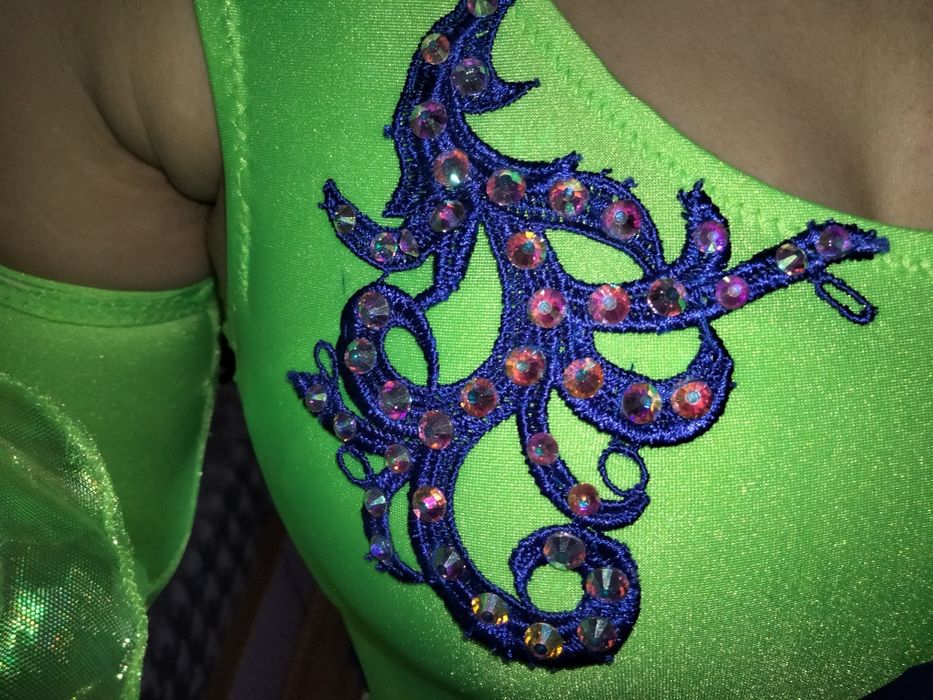 Плаття для бальних танців стандарт