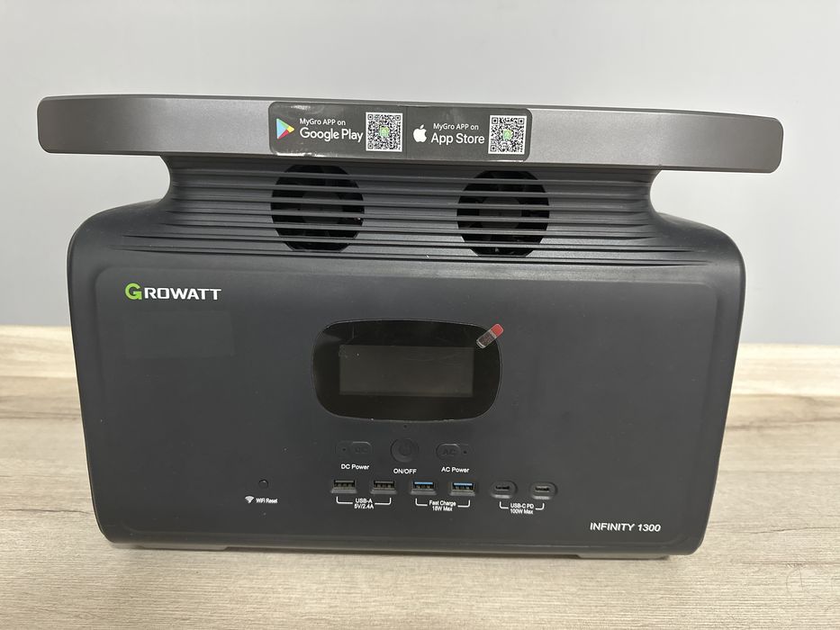Зарядна станція Growatt Infinity 1300 під ремонт чи комплектуючі