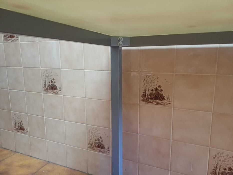 Mesa em ferro com tampo de vidro