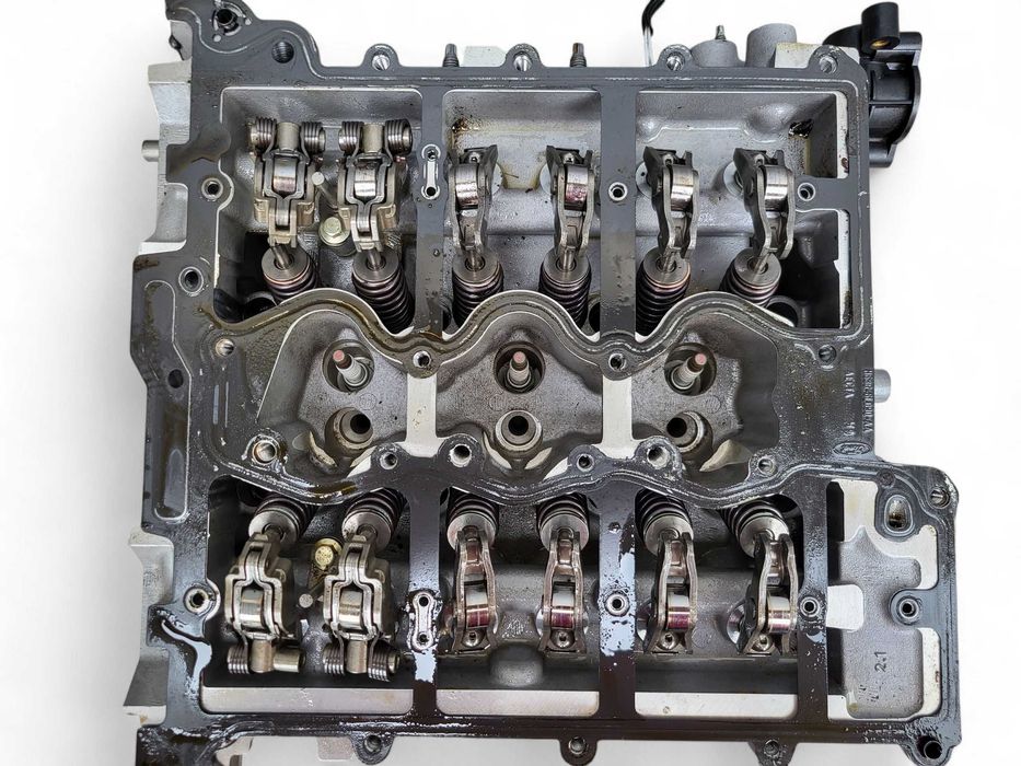 ГБЦ головка блока Ford C-max MK2 Focus MK4 Fiesta Puma 1.0 EcoBoost