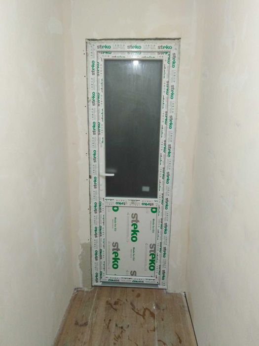 Двері вхідні, двері пластикові, двері та вікна Хуст