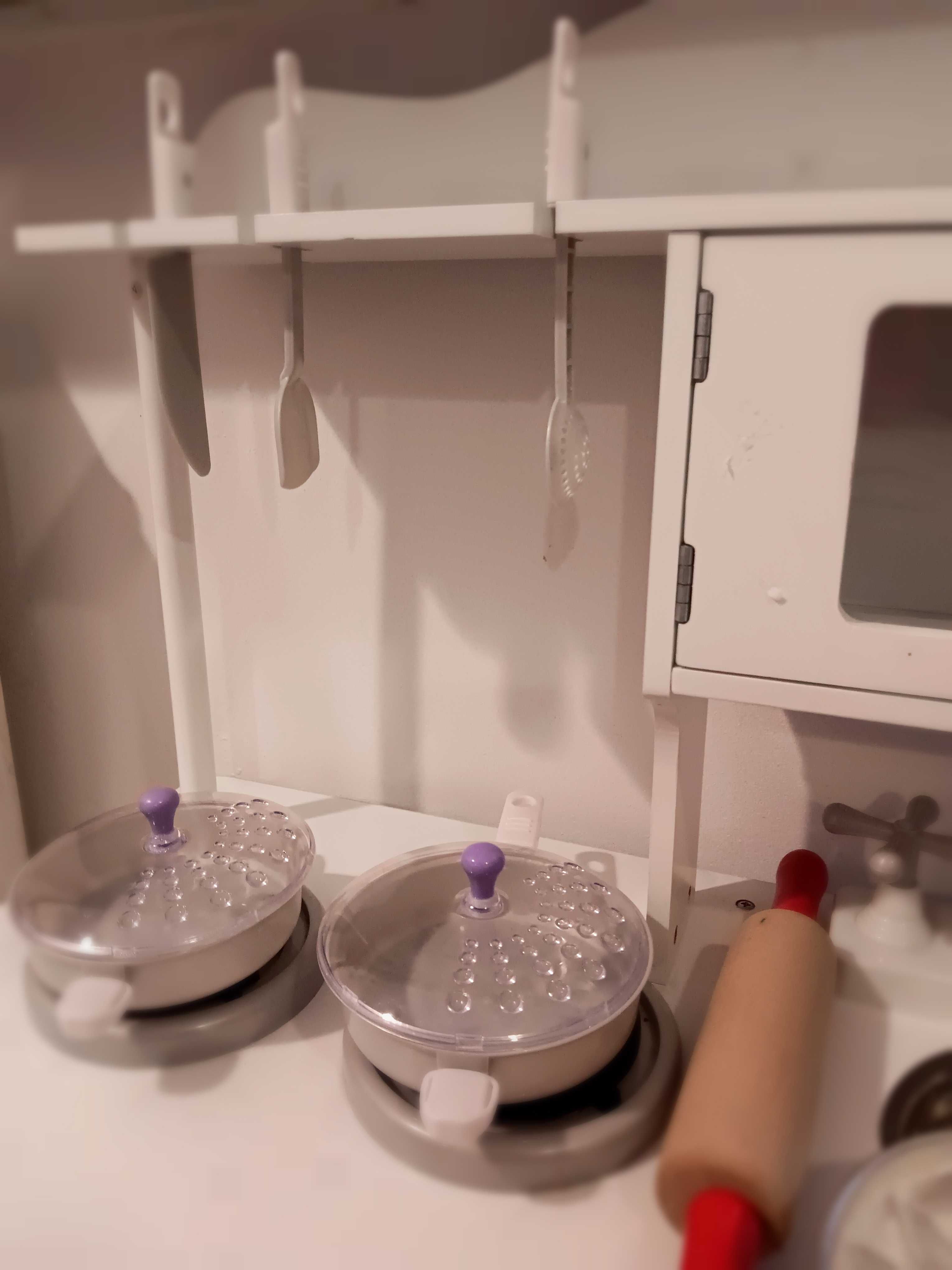 Drewniana kuchnia dla dzieci, kuchenka dla dzieci z akcesoriami
