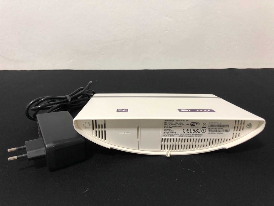 Router Huawei B525s-23a bez simloka PLAY
