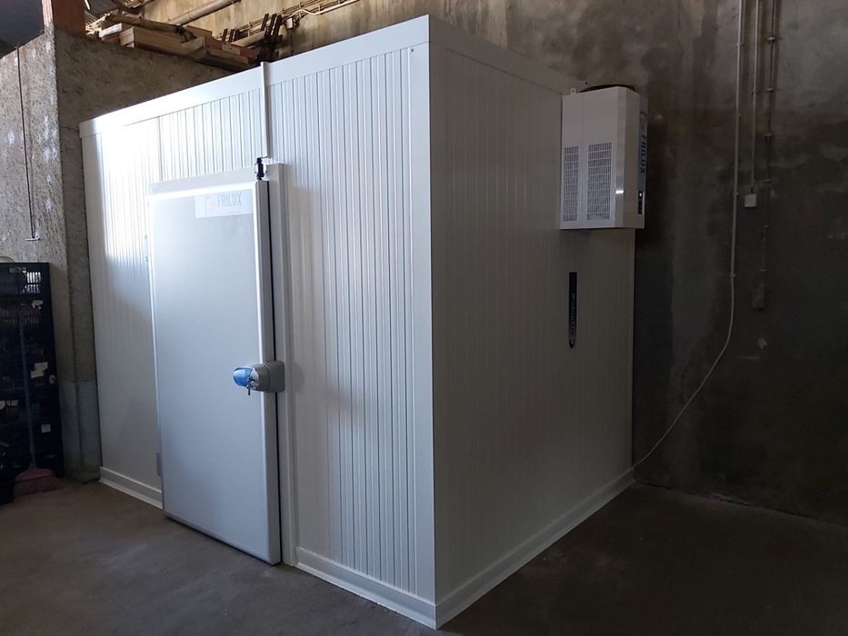 Câmara Frigorífica Industrial Usada - Várias Medidas - Garantia FRILUX
