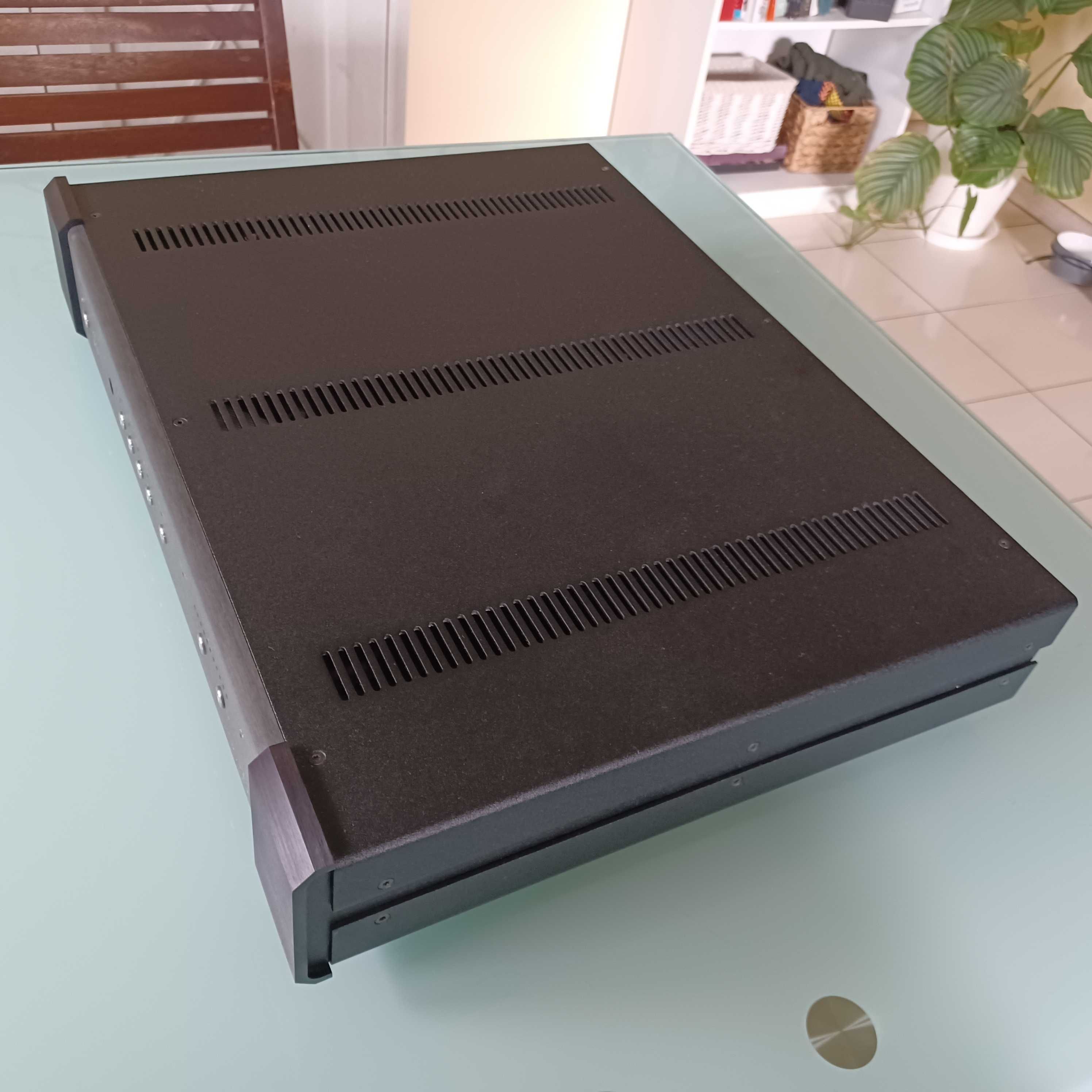 Krell kav-300i wzmacniacz.