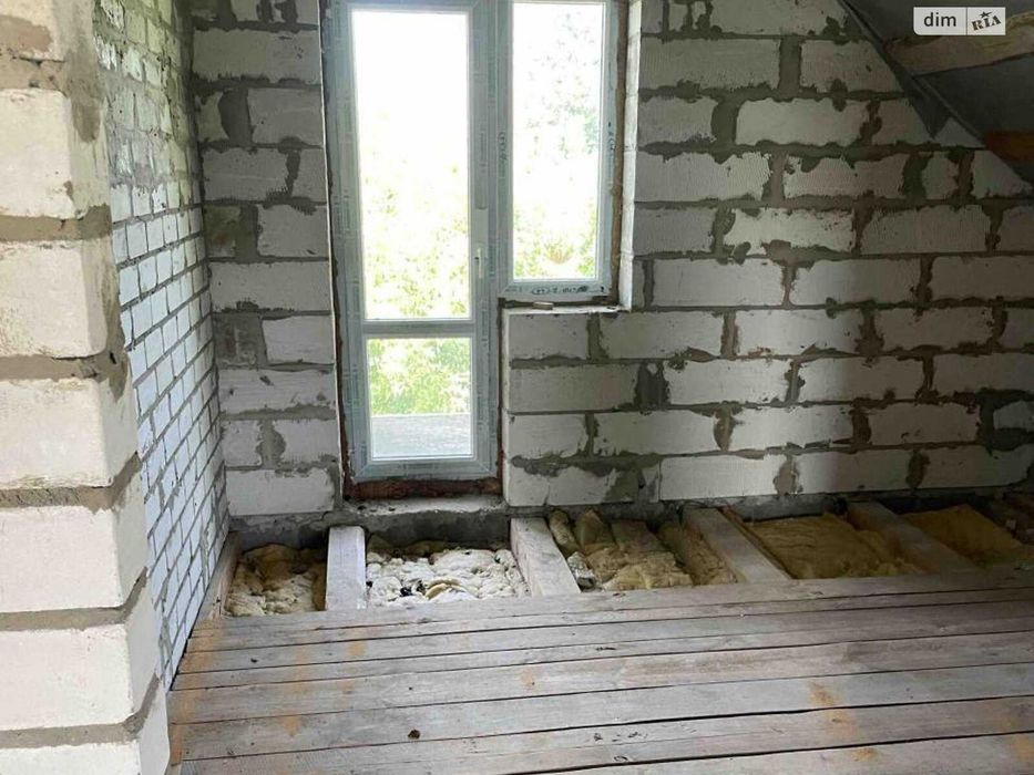 Березань, продаж будинку з ділянкою на 12 соток, 180 кв. м, 5 к