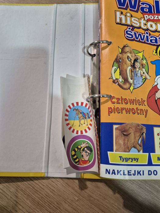 Wally poznaje historię świata cała seria z naklejkami lata 90-te