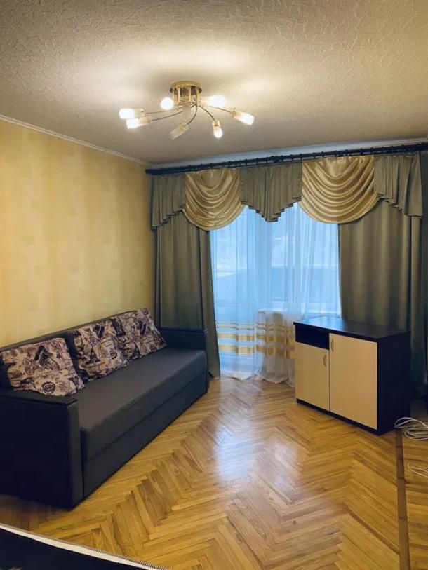 Сдам 3 к.кв. метро 23 Августа