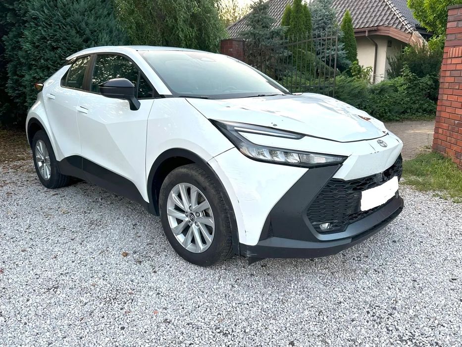 Toyota C-HR HYbryda/Nowy model Okazja!