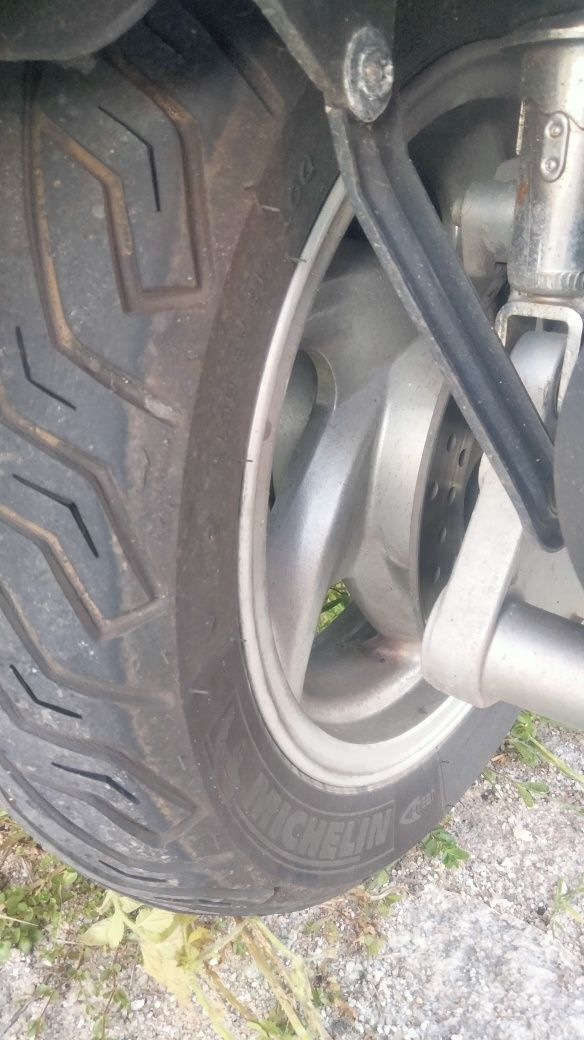 Sym gts 125 com 20.000kms