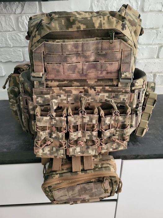 Плитоноска Ukrarmor PRO (без плит)