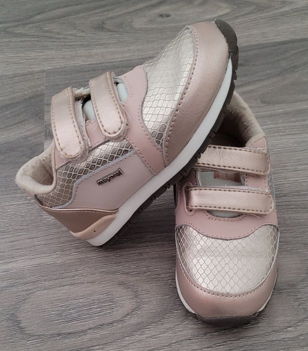 Calçado de criança