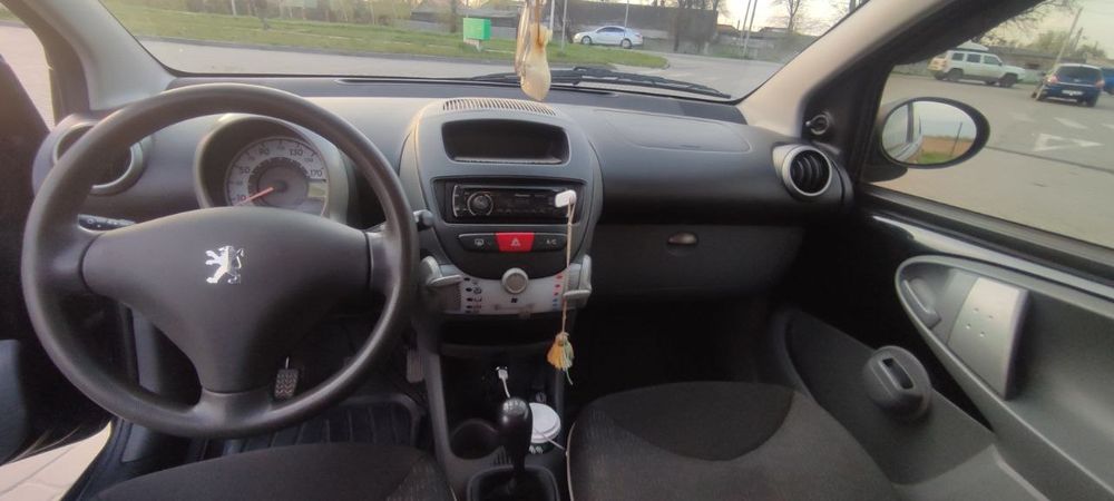 Peugeot 107 5 дверей