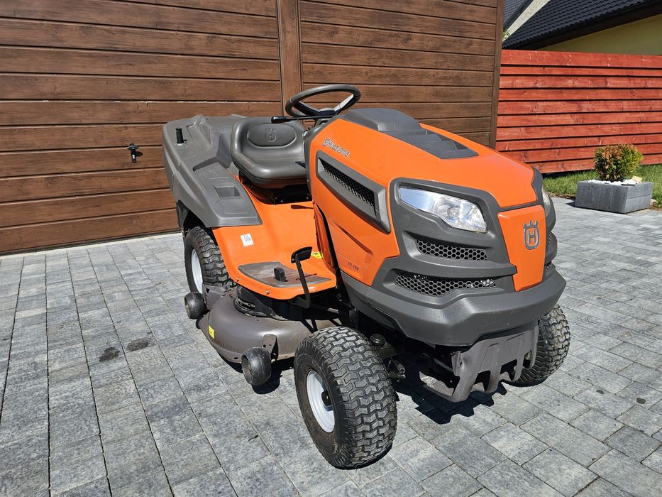 Traktorek kosiarka husqvarna 20KM V2 gwarancja, hydro,  75godz,igła!