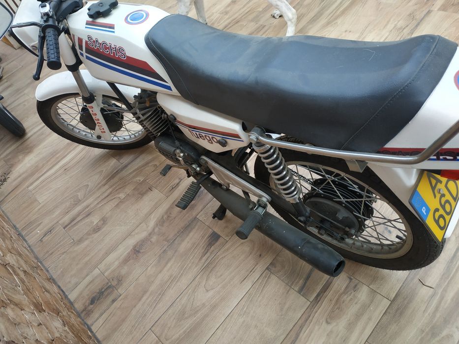 4 motas  para venda em conjunto